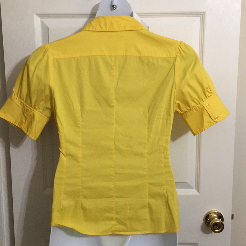 Ali & Kris Short Sleeved Blouse - Picture 3 of 5